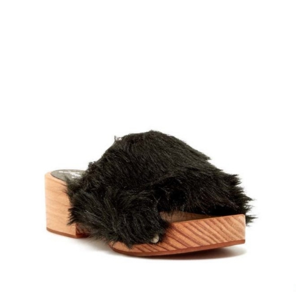 Free People Black Faux Fur Sonnet Clog